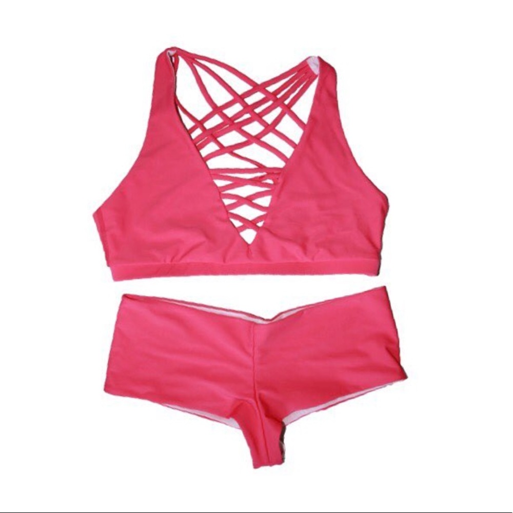 Bikini Top/Sports Bra Set with Cheeky Bottoms